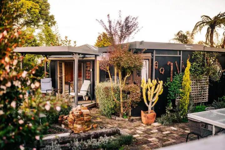 Starry Nights Cabin Fever Waikino Exterior foto